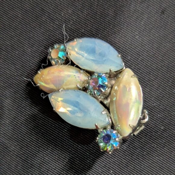 Vintage Aurora Borealis Rhinestone Clip-On Earrings With Opalescent Marquise Sto - Picture 2 of 7